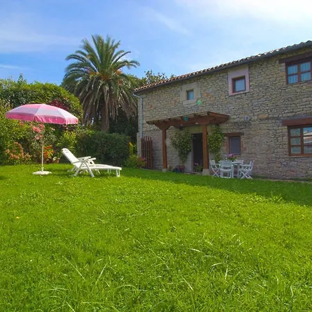 Apartamento La Ermita Con Jardín Suances